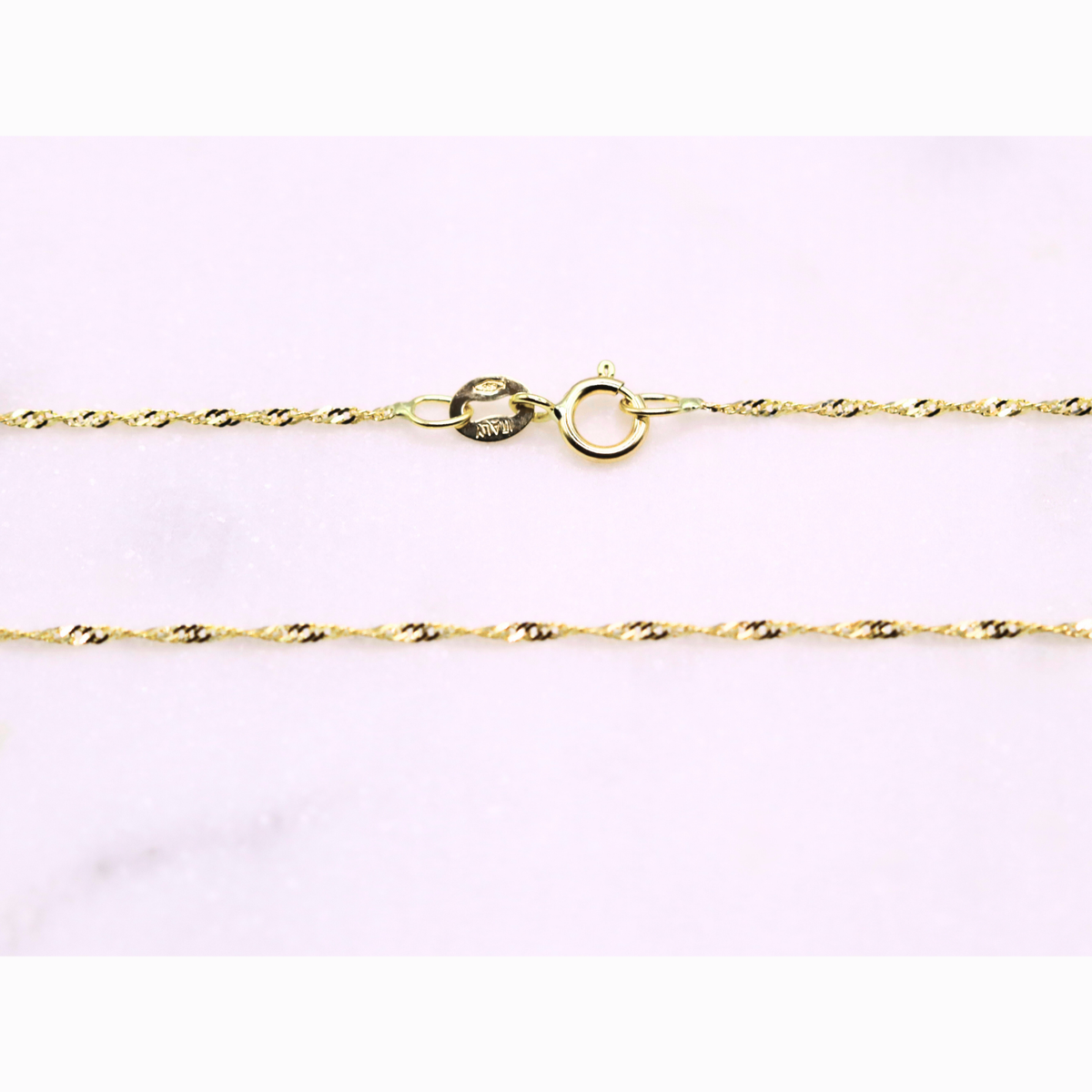 Singapore Ketting 1 mm 14k goud, detail van de sluiting