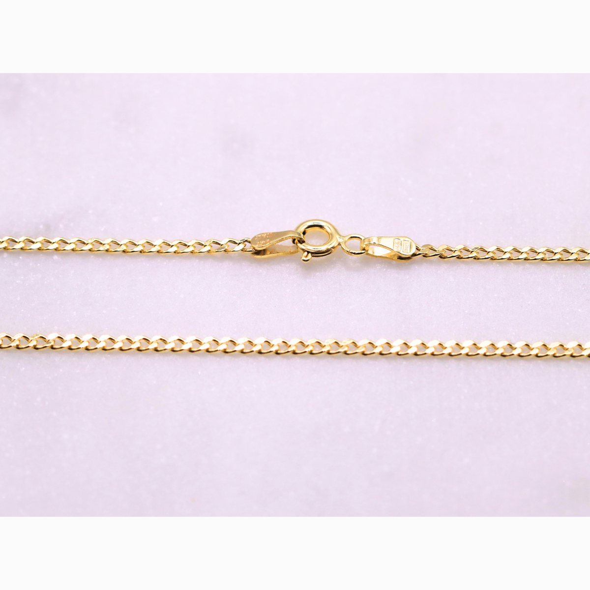 Gourmet ketting 2 mm 14k goud, detail van de sluiting