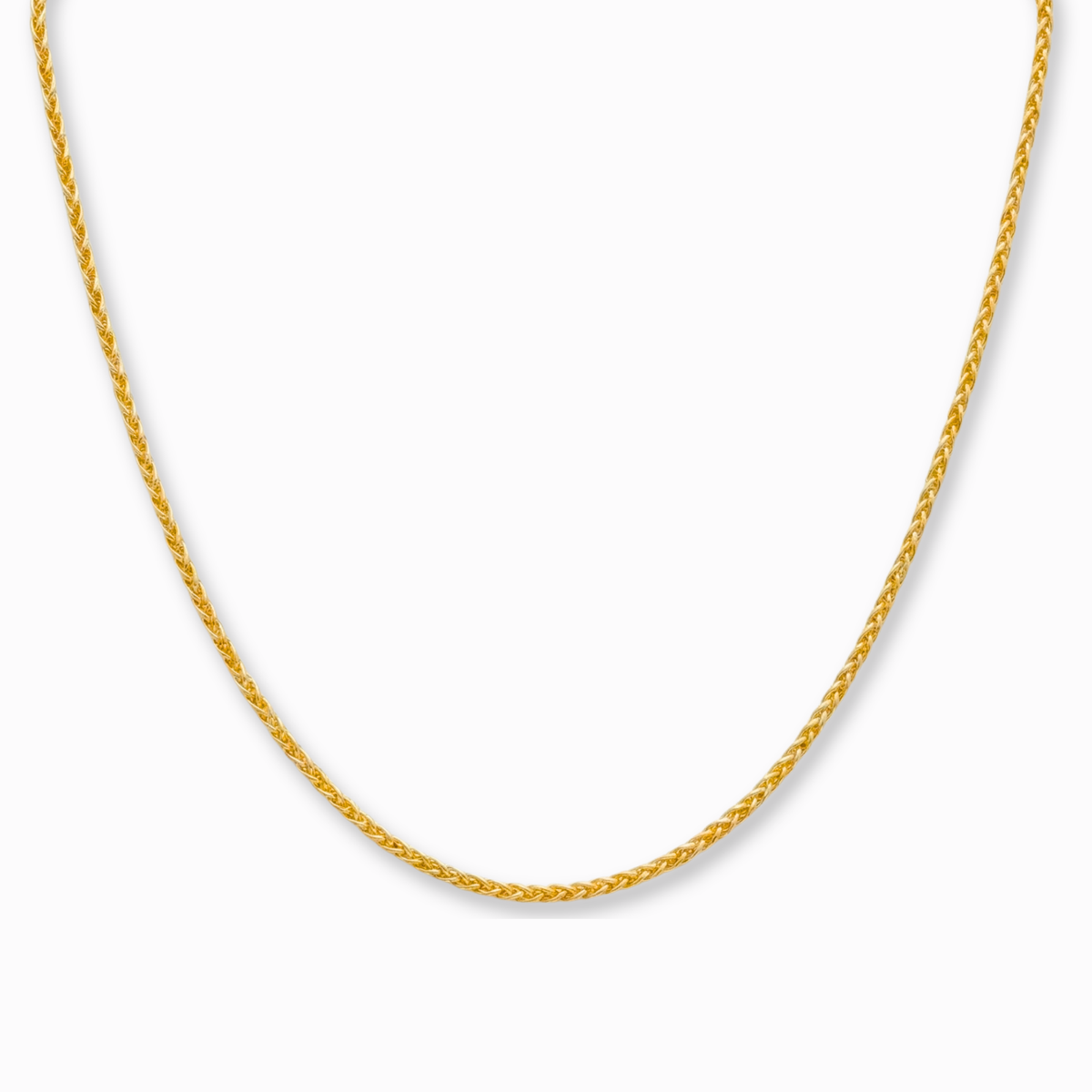 Vossenstaart ketting 2 mm 14k goud, hangend op witte achtergrond