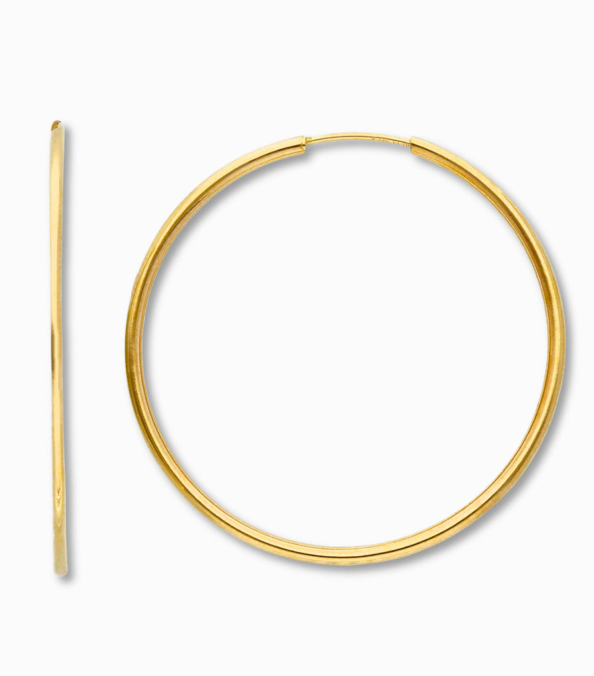 Slanke creolen 30 mm 14k goud, productfoto voor- en zijaanzicht op witte achtergrond