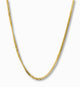 Gourmet ketting 2,5 mm 14k goud, hangend op witte achtergrond