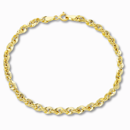 Gedraaide Schakelarmband 4 mm 14k goud, productfoto in lus op witte achtergrond met veerringsluiting